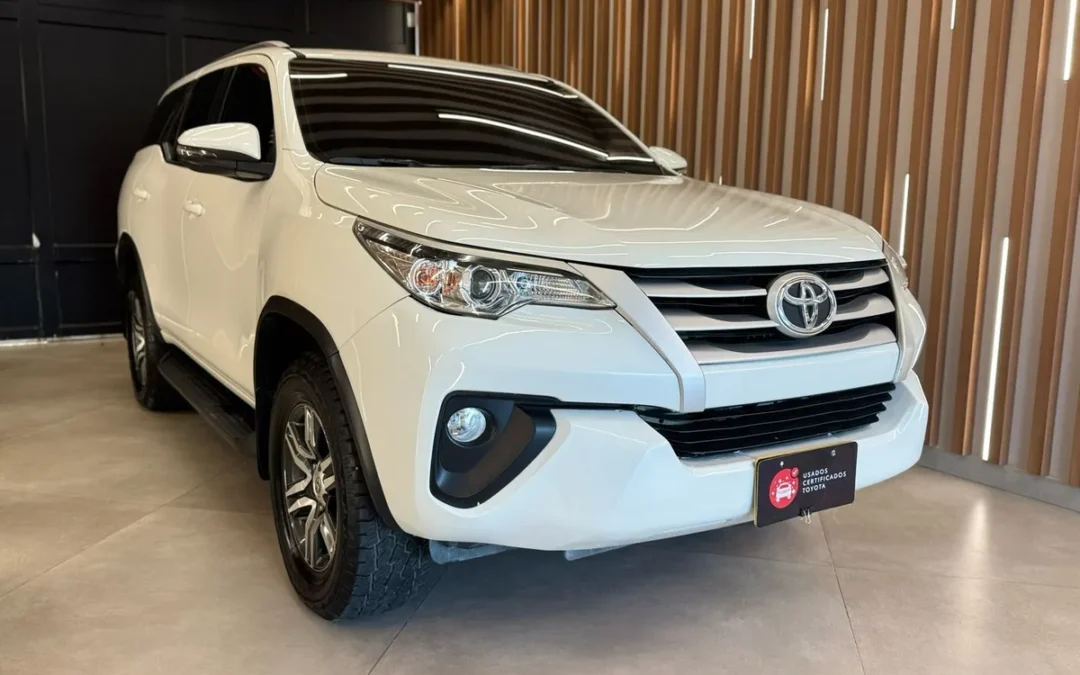 Toyota Fortuner 2.4 Street At 7As